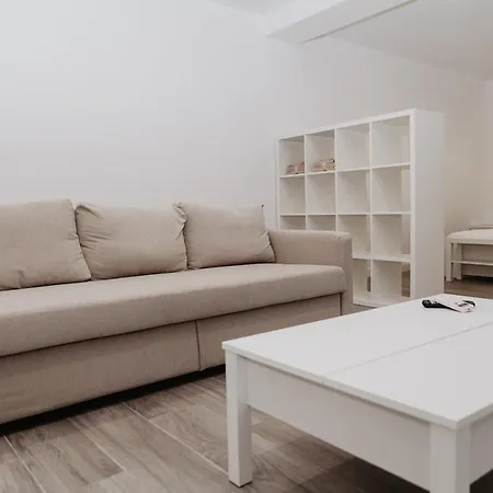 Nuevo Y Comodo Loft Junto A La Mezquita Apartman *